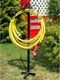 Декоративная металлическая подставка для садового шланга - фото 233417