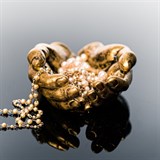 Подставка для украшений Ладони U09232-G полистоун цв.золотой - фото 240786 Подставка для украшений Ладони U09232-G полистоун цв.золотой - фото 240786